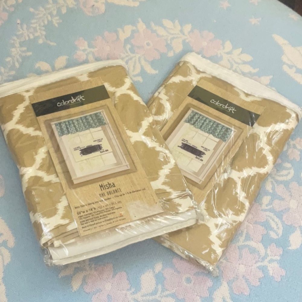 NEW SET of 2 Colordrift Beige Misha Valance Set